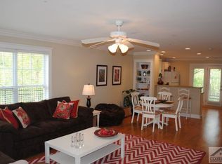 490 Barnett Shoals Rd APT 201, Athens, GA 30605