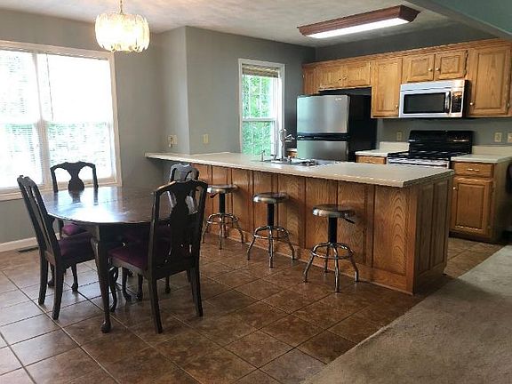 2nd image of 281 Bradley Ln