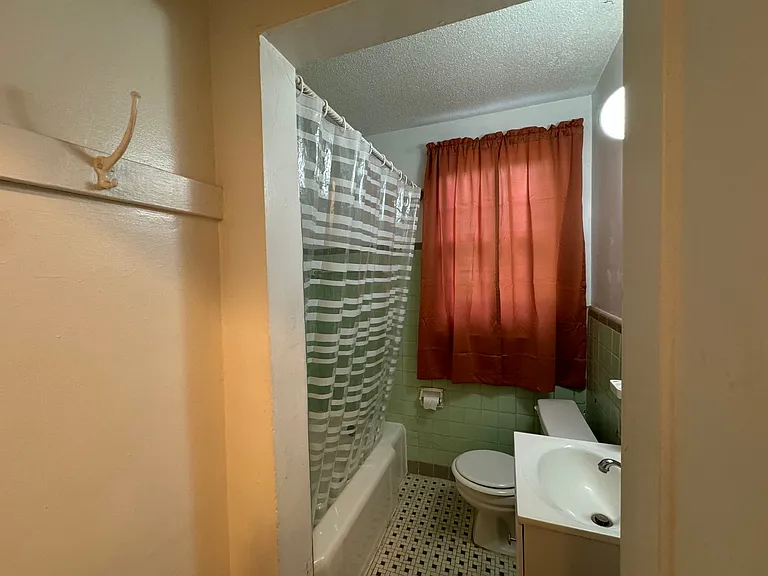 3741 Brantley Ave — Photo 9