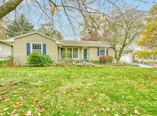 153 Allwood Dr, Rochester, NY 14617