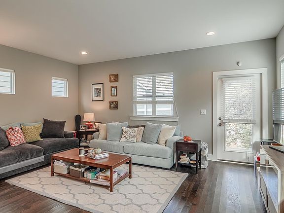 4th image of 5206 Indiana Ave