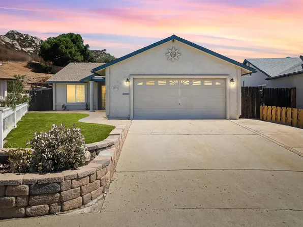 10406 Aquilla Pl, Lakeside, CA 92040