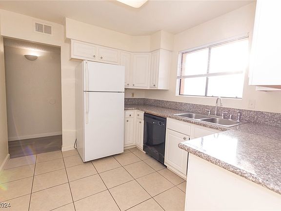 3rd image of 3151 Soaring Gulls Dr Unit 2031
