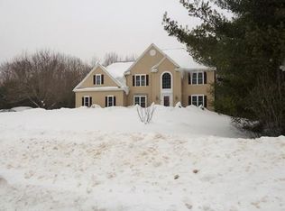 21 Huckleberry Rd, Hopkinton, MA 01748