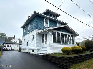 2 Miller Ave, Troy, NY 12180