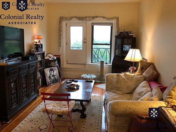 2nd image of 1461 Beacon St #30