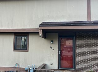 625 Deer Watch Rd, Bridgeville, PA 15017