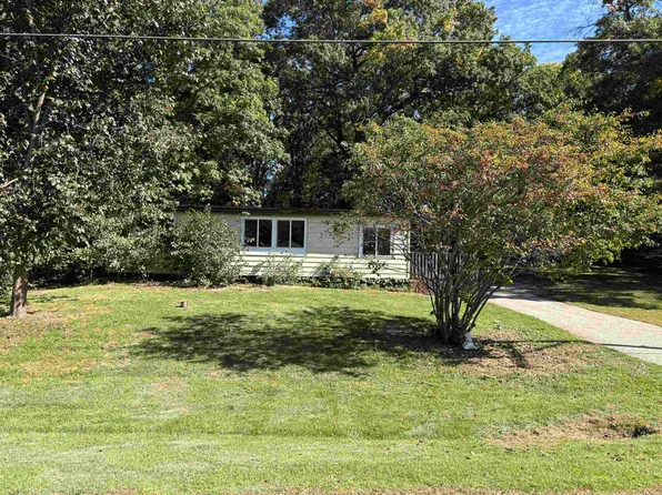 832 W Happy Holw, Janesville, WI 53546