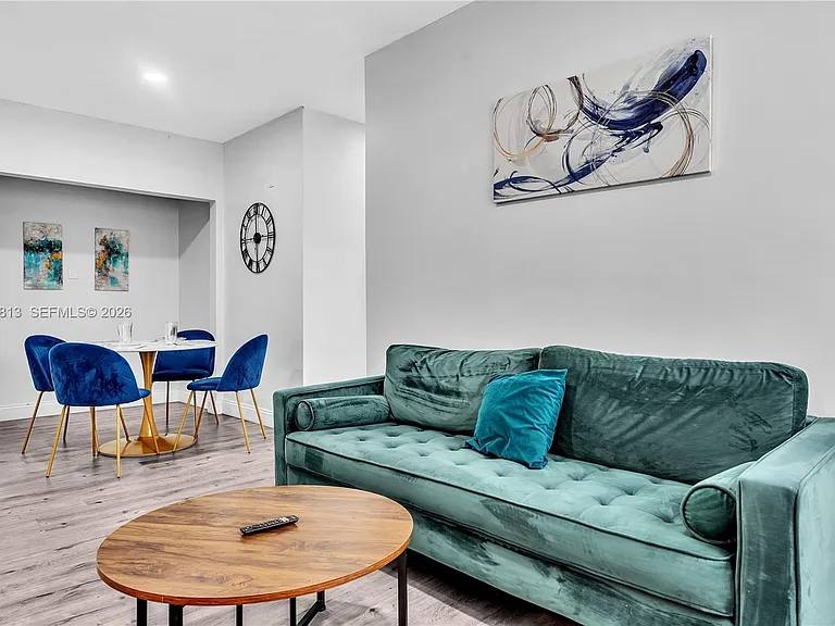 10002 E Bay Harbor Dr #6 — Photo 13