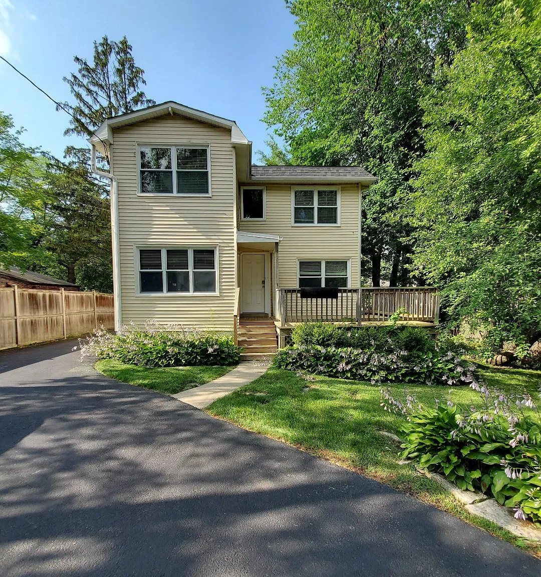3 bed, 1600 sqft, $2,990 — Photo 4