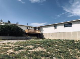 113 4th St NE, Harlowton, MT 59036