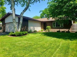 1225 E 20th St, Marshfield, WI 54449