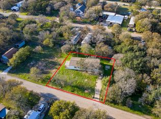 2900 Cedarhill St, Granbury, TX 76048