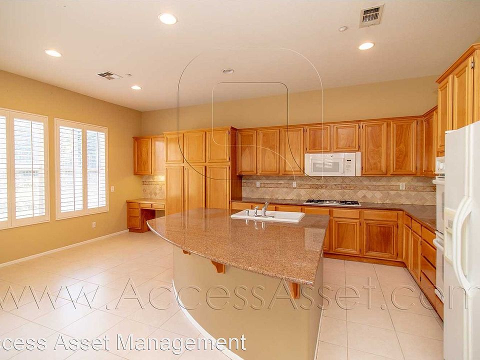1st image of 905 Mulbury Ct
