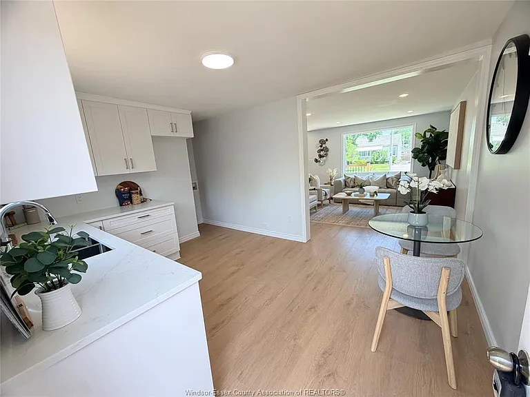 1651 Aubin Rd — Photo 8