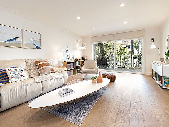 3rd image of 1138 12th St APT 1