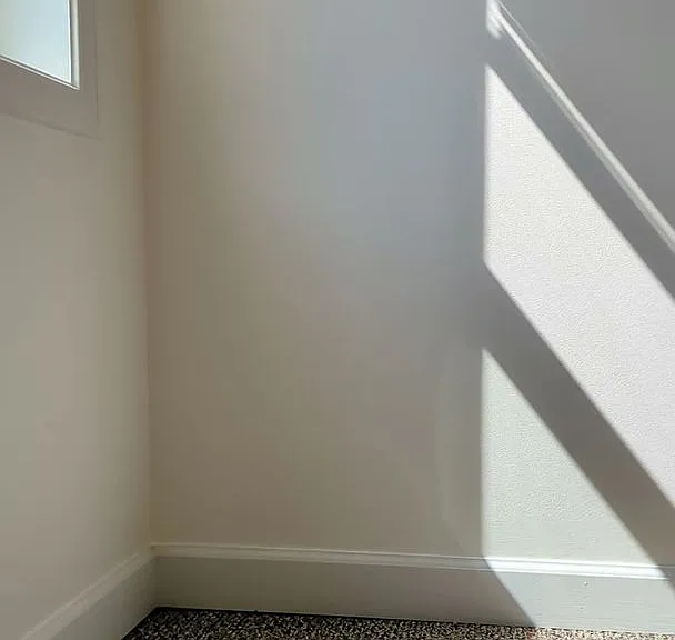 55 Boys Ave — Photo 32