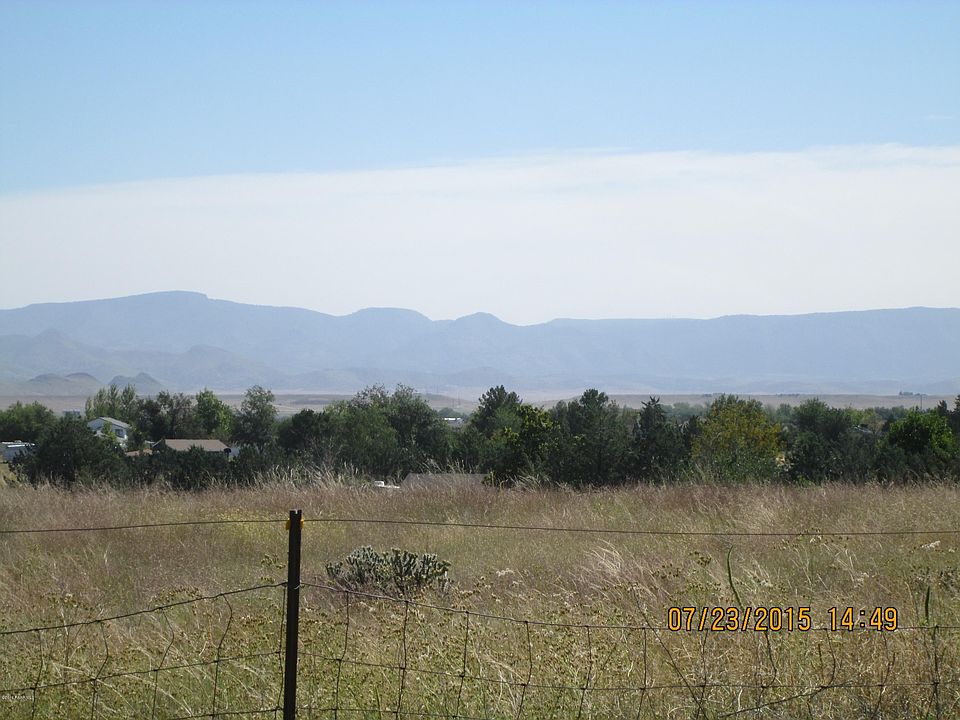 1st image of 1975 W Bumblebee Dr