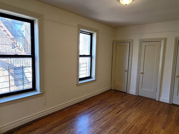 5th image of 308 E 209th St APT 63