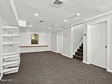 43 Summit Rd — Photo 2