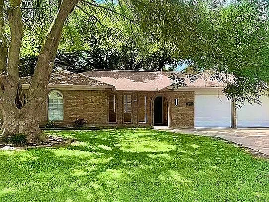 1st image of 5302 Groveton Ln