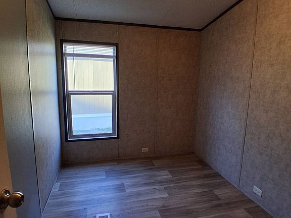 5th image of 271 Harmony Dr #103