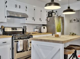 6514 Coldwater Canyon Ave, North Hollywood, CA 91606