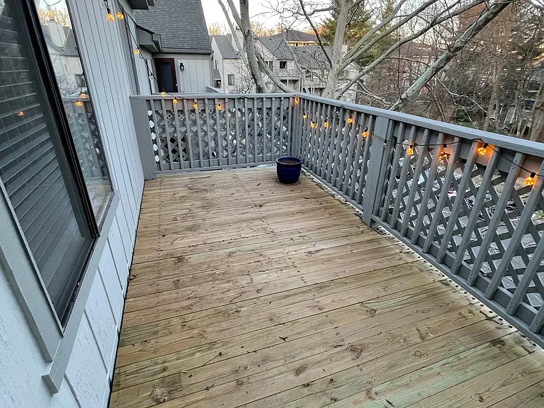 2218 Hunters Run Dr — Photo 19
