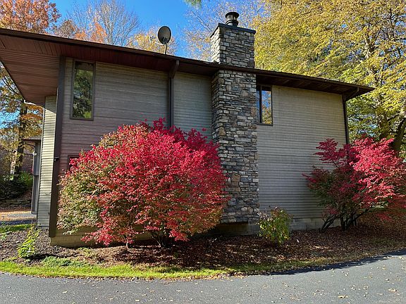 2nd image of 6311 Saint Andrews Dr