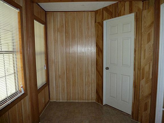 5th image of 1401 Pugh Dr