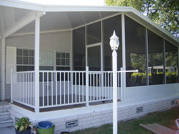 Open & screened front porch