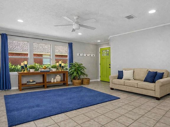 5th image of 2710 Stone Creek Ln