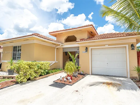 21445 SW 89th Path, Cutler Bay, FL 33189
