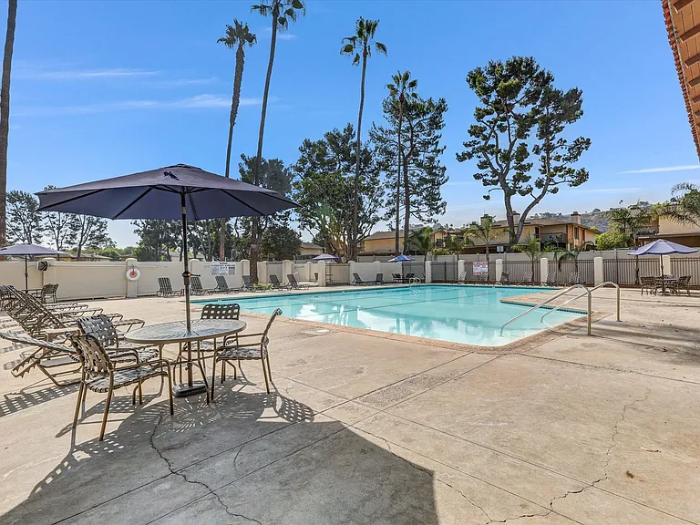 5999 Rancho Mission Rd #119 — Photo 31