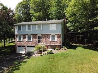 1501 Lamont Dr, Gibsonia, PA 15044