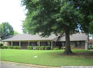 7409 Eastover Blvd, Olive Branch, MS 38654