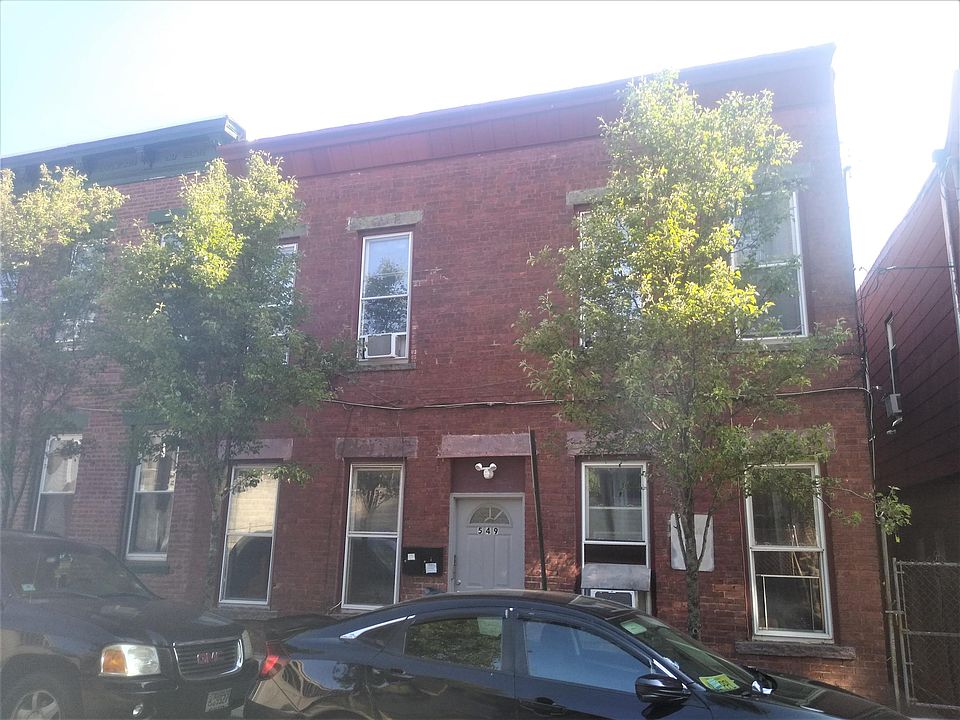 2nd image of 549 9th St