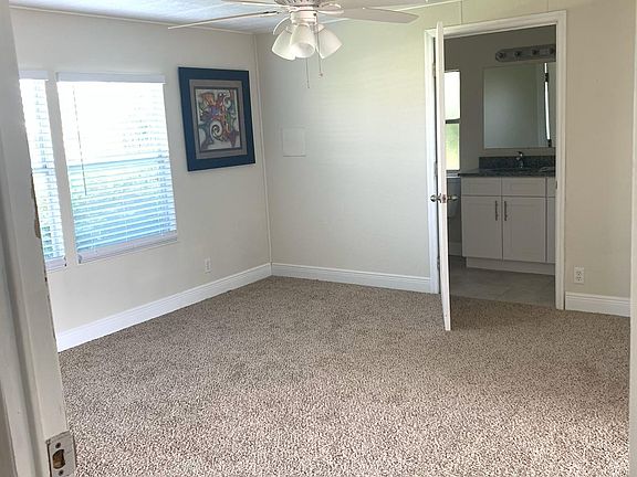 5th image of 3917 Breakwater Dr