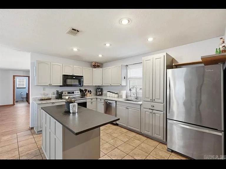 3 Joshua Cir — Photo 5