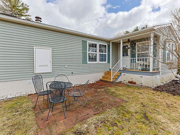 5th image of 23 Green Holly Drive #23