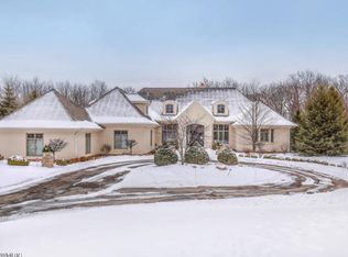 1530 Ballybunion Ct SE, Grand Rapids, MI