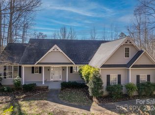 136 General Griffith Cir, Rutherfordton, NC 28139