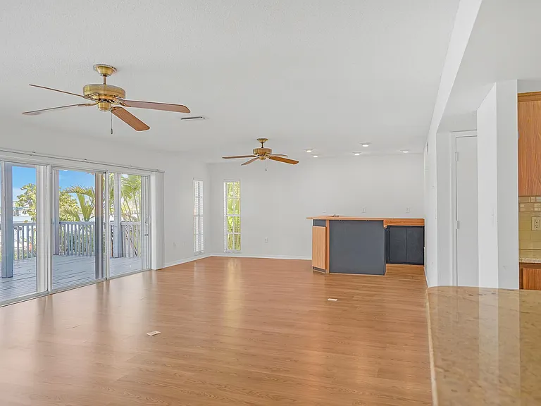 7845 Boca Ciega Dr #A — Photo 10