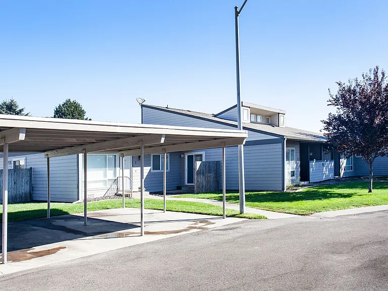 Aspen Hills Apartments — Photo 14