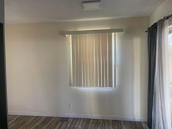 3rd image of 513 NW 9th Avenue