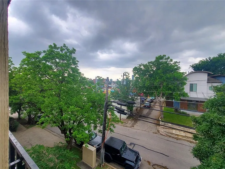 3000 Guadalupe St #305 — Photo 9