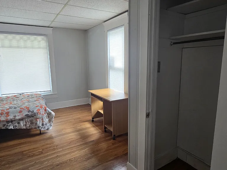 22 Frank St #1 — Photo 10