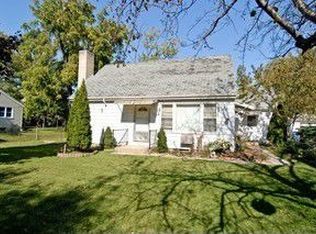 352 Algonquin Rd, Des Plaines, IL