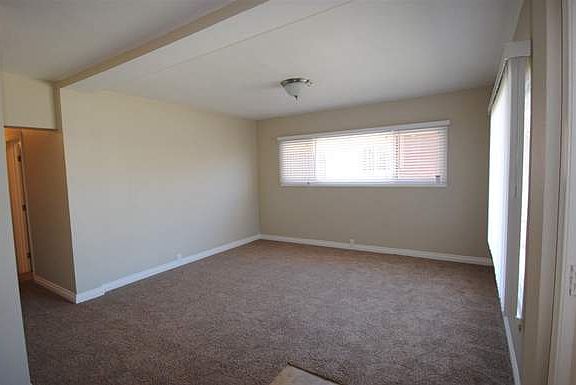 3rd image of 1618 W 51st St