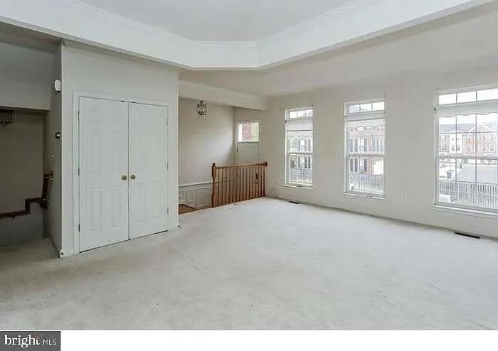 3 bed, 3.5 bath, 1780 sqft, $3,850 — Photo 3
